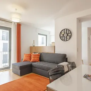 Apartamento Bairrus - Mello, Lisboa
